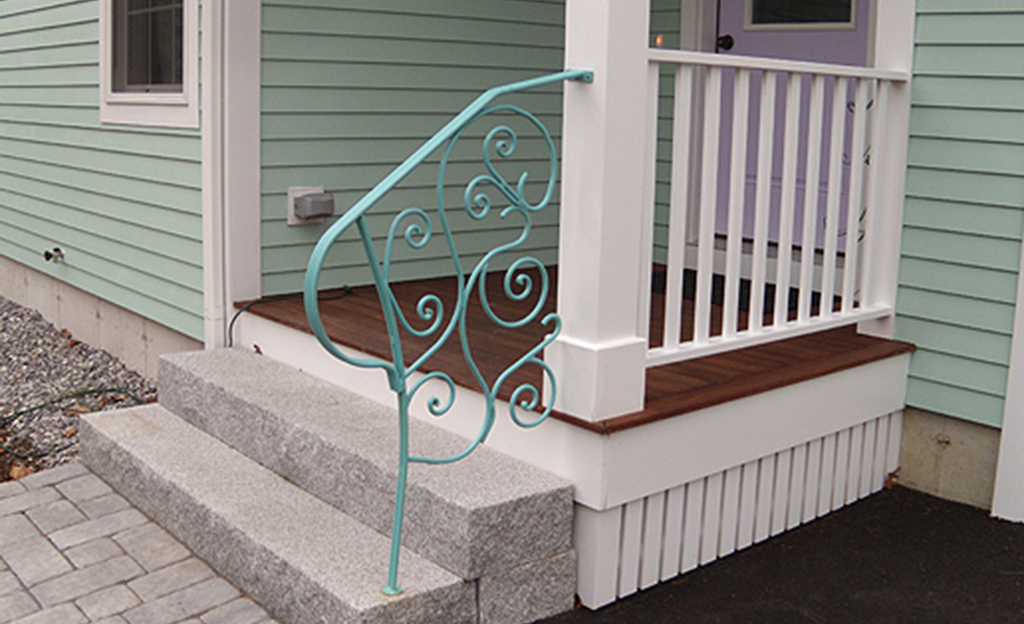 Custom Iron Fancy Handrail